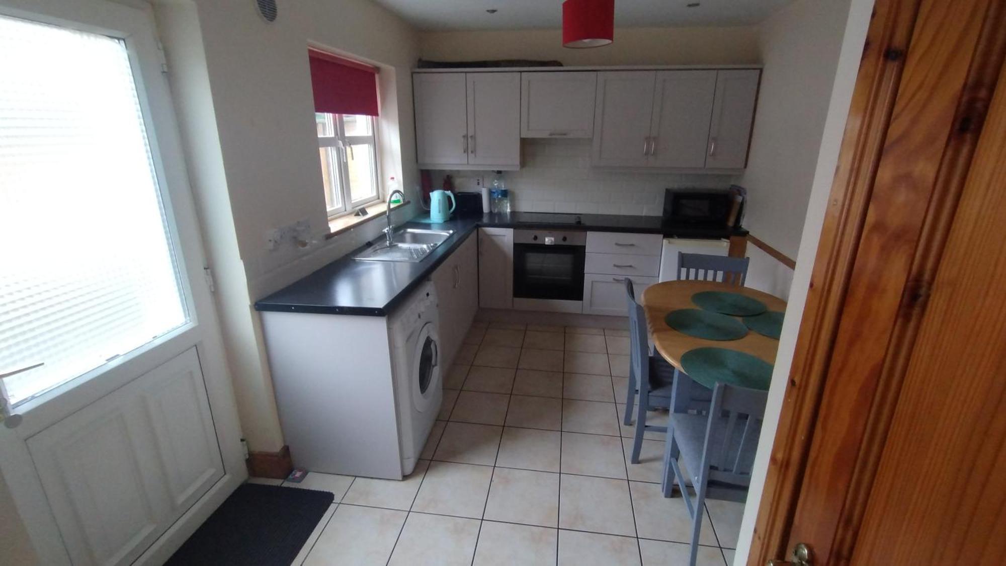 Townhouse 3 Barrow Lane Villa Bagenalstown Ngoại thất bức ảnh